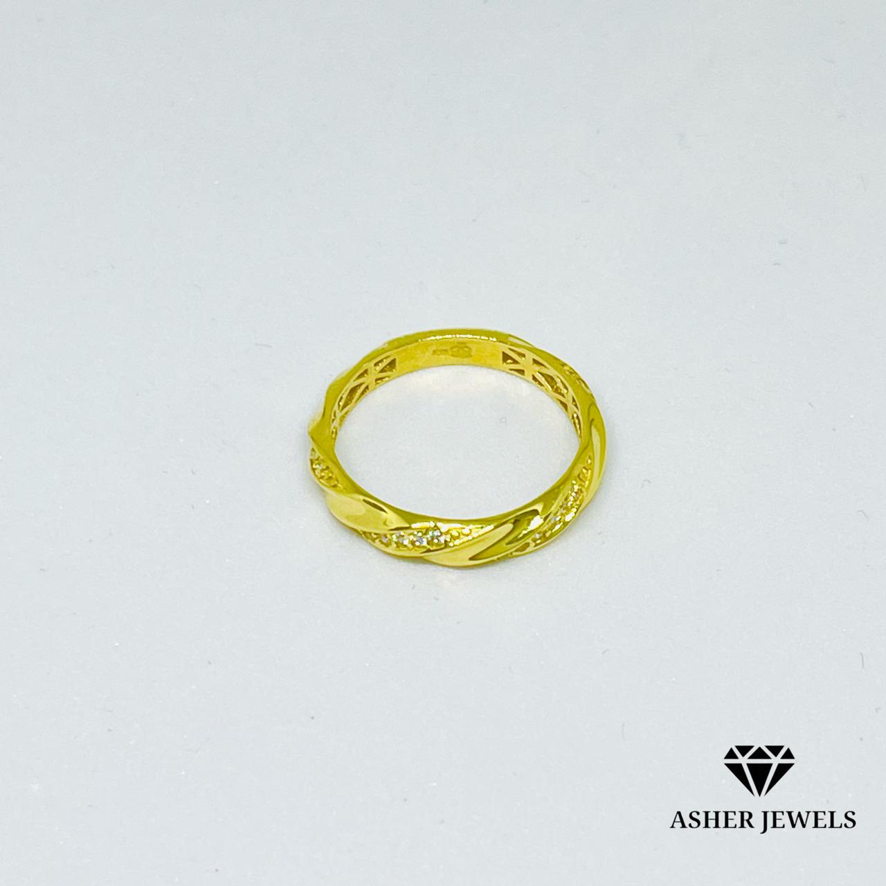 Ladies Ring Size 7.5